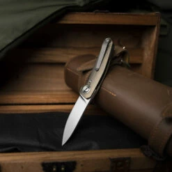 Front Page -KNIFE LOUNGE Sales Isola Bronze 2