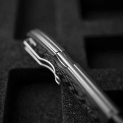 Spyderco SpyOpera Carbon Fiber Damasteel Sprint Run PlainEdge -KNIFE LOUNGE Sales Spyderco 4