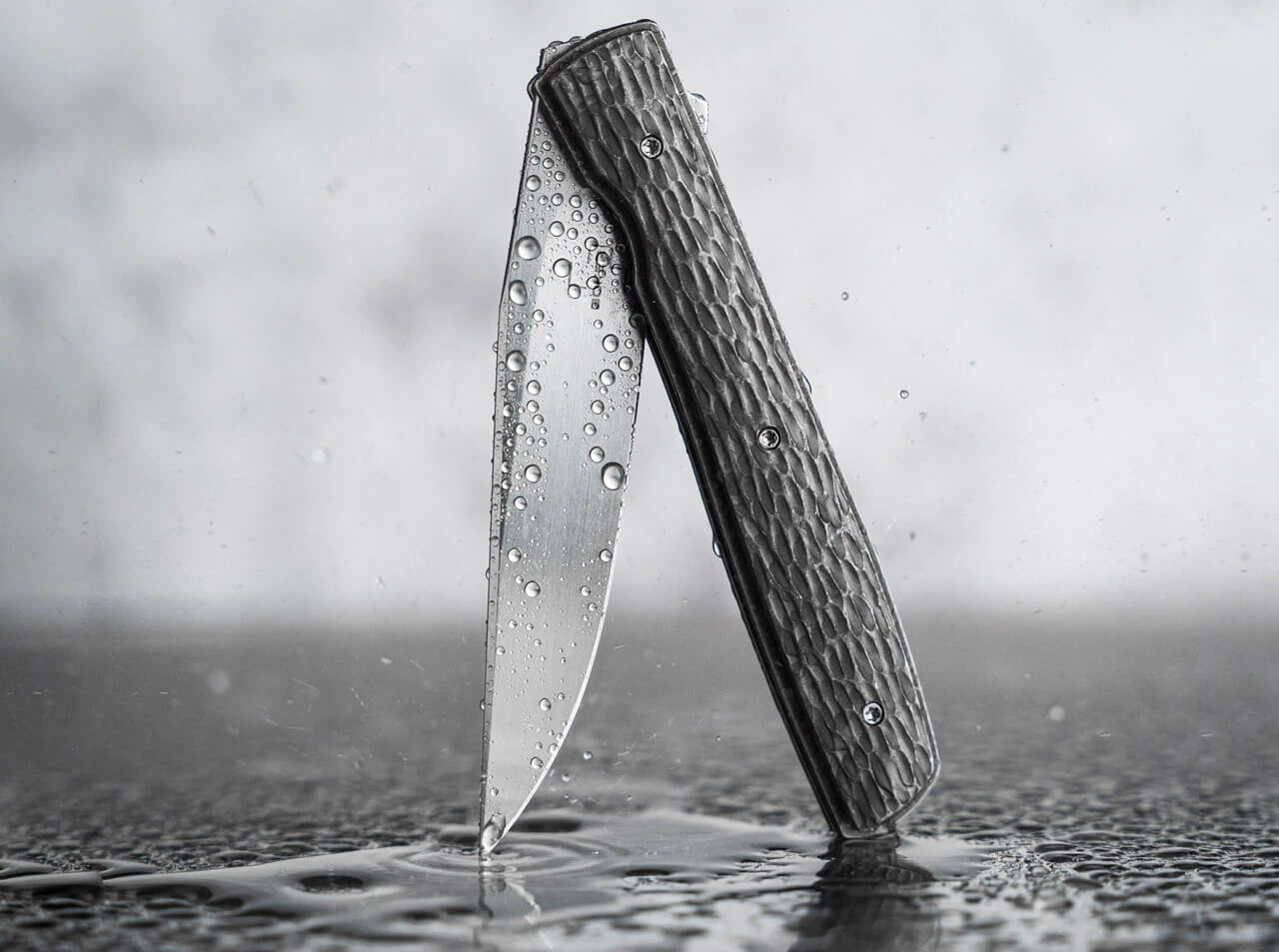 Böker Plus Urban Trapper Jigged Titanium 8 Böker Plus Urban Trapper Jigged Titanium - Image 6