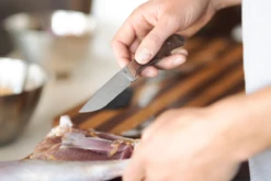 Chris Reeve Inyoni Natural Canvas Micarta Drop Point -KNIFE LOUNGE Sales iny nat web 1200x800