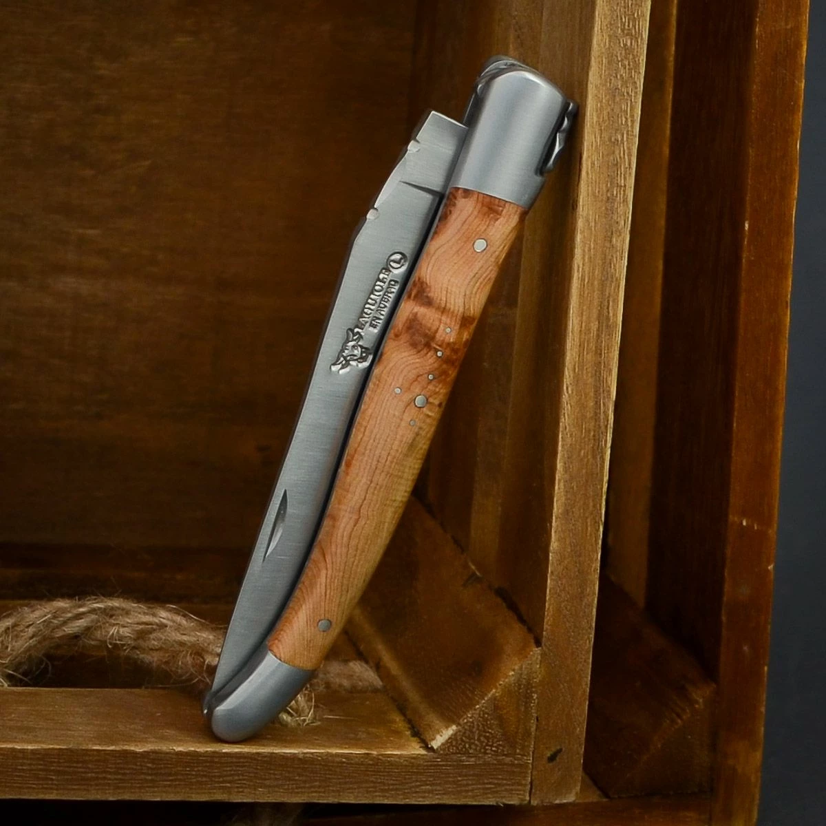 Laguiole En Aubrac Juniper 12cm 4 Laguiole En Aubrac Juniper 12cm - Image 2